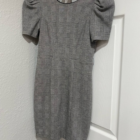 Express Work Dress - Picture 8 of 12